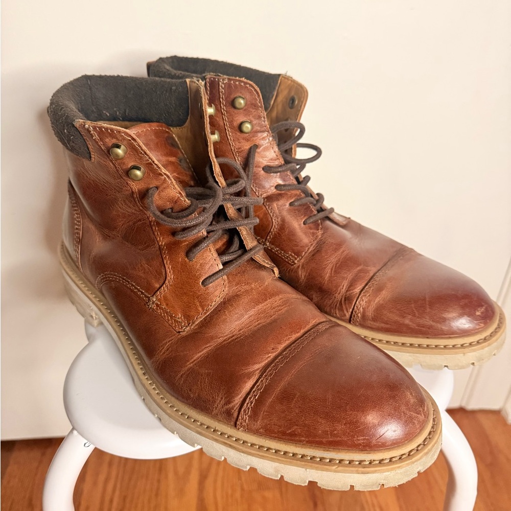 Johnston & Murphy Tan Leather Boots